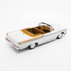 LUCKY 94253  LUCKY DIECAST 1/43 1957 MERCURY TURNPIKE CRUISER-WHITE