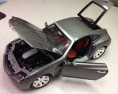 MAISTO 1/18 2003 CHRYSLER CROSSFIRE-GREY