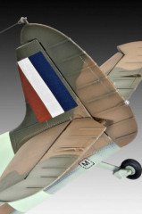 03986 Supermarine Spitfire Mk Iıa Aircraft 1:32 Plastik Maket /