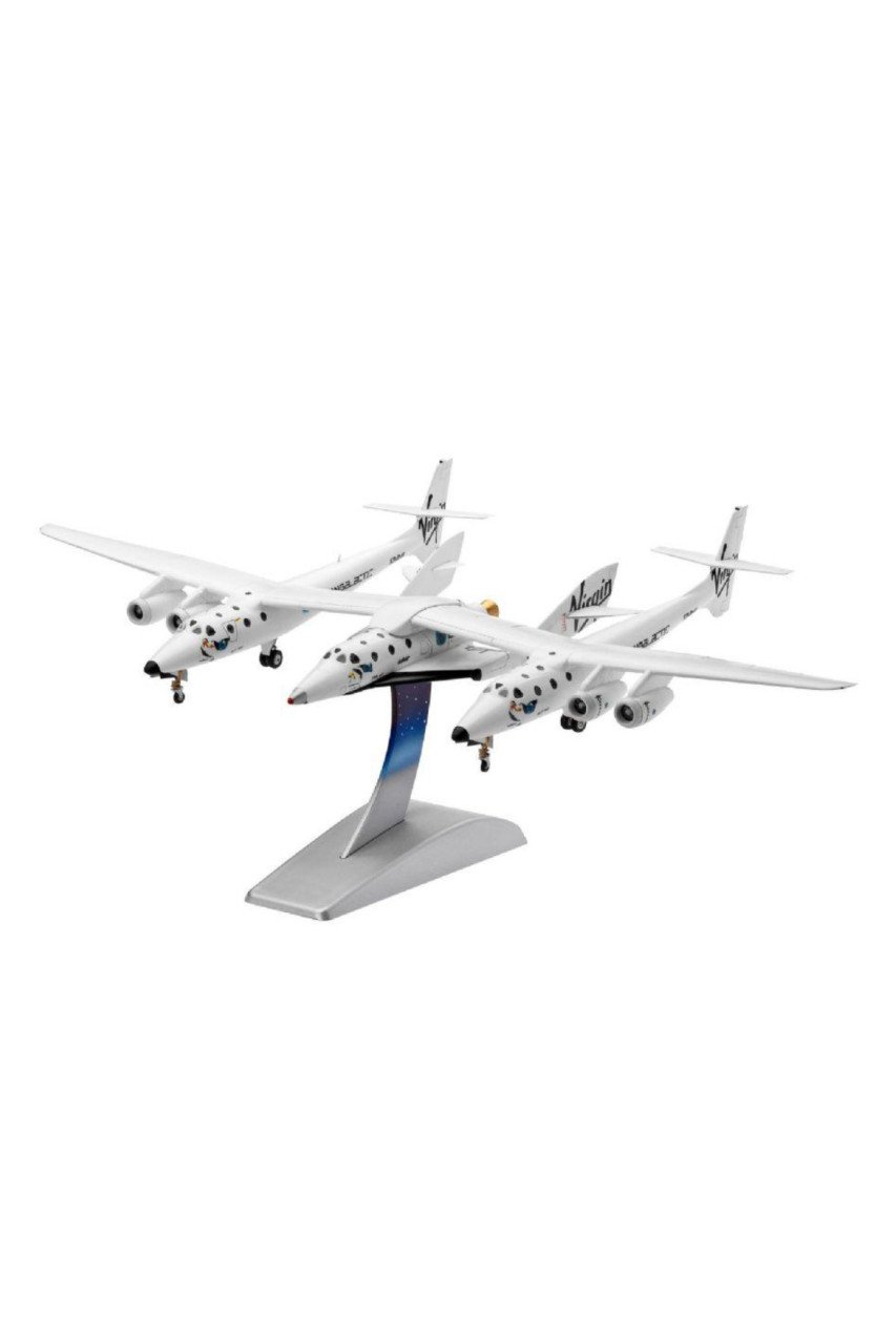 Spaceship &Carrier Revell 04842 1:144 Maket /