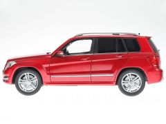 GT AUTOS 11008 MERCEDES X204 GLK-CLASS RED 1:18