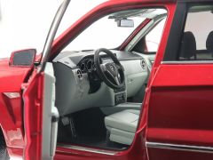GT AUTOS 11008 MERCEDES X204 GLK-CLASS RED 1:18